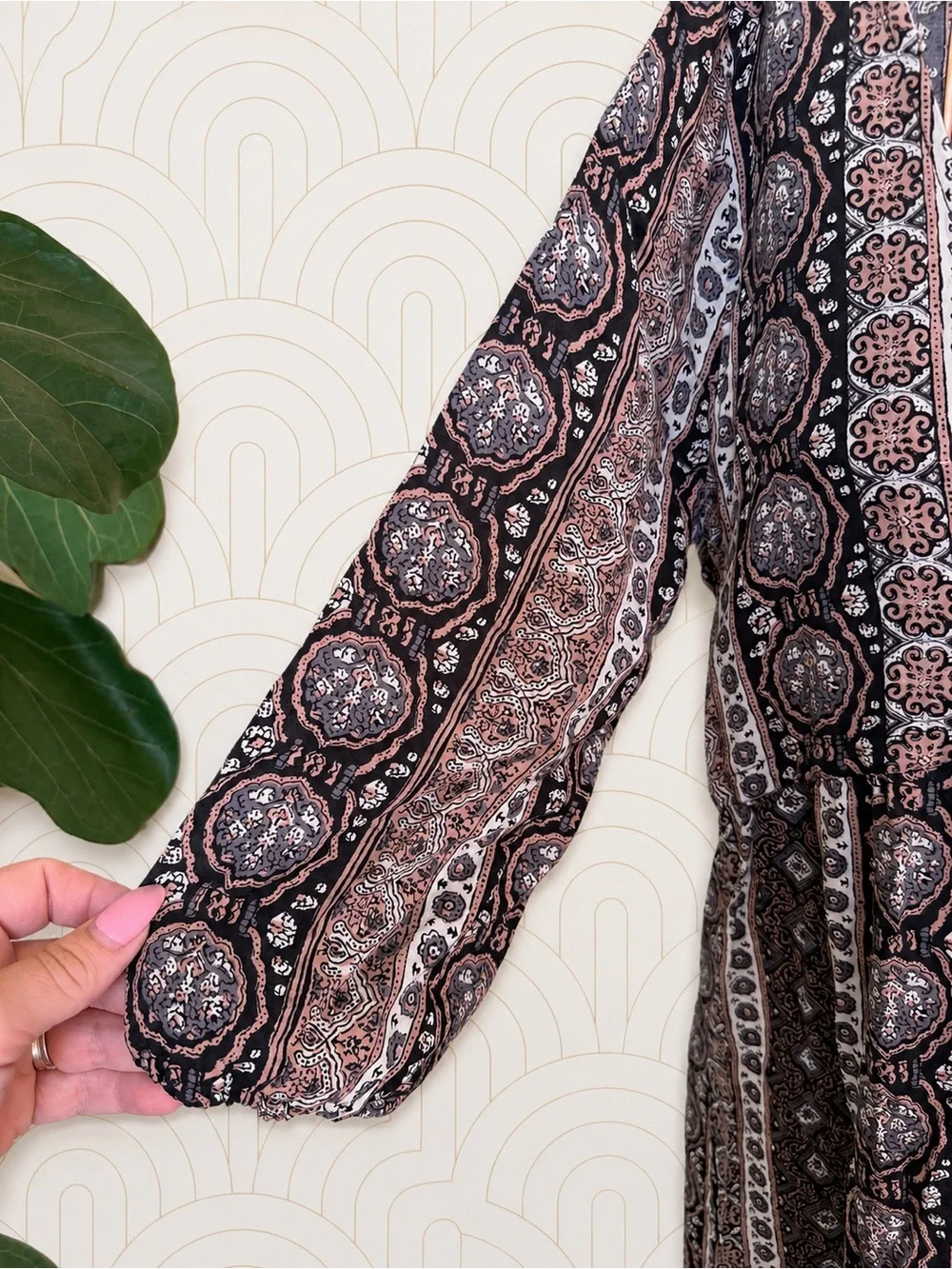 NWT Abercrombie and Fitch Boho Printed Maxi Dress in Black and Taupe
